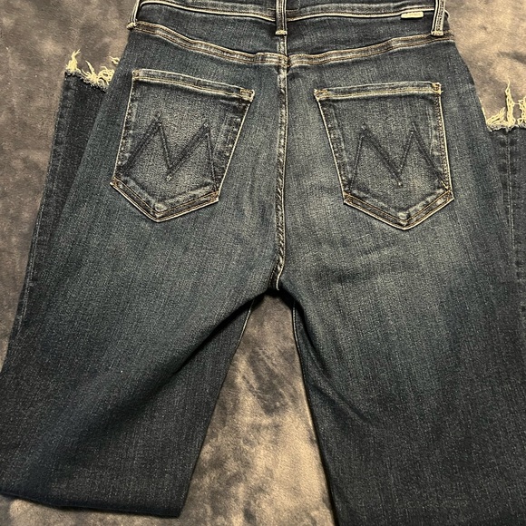 MOTHER THE TRIPPER ANKLE FRAY in change is in the air - Picture 11 of 14